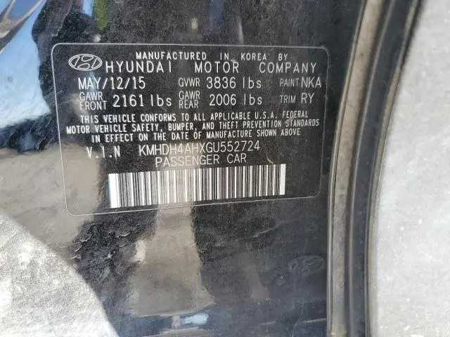 2016 HYUNDAI ELANTRA SE