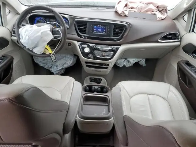 2017 CHRYSLER PACIFICA TOURING L  