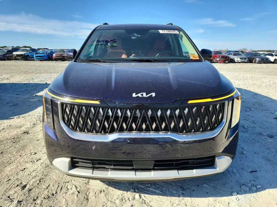 2025 KIA CARNIVAL EX  