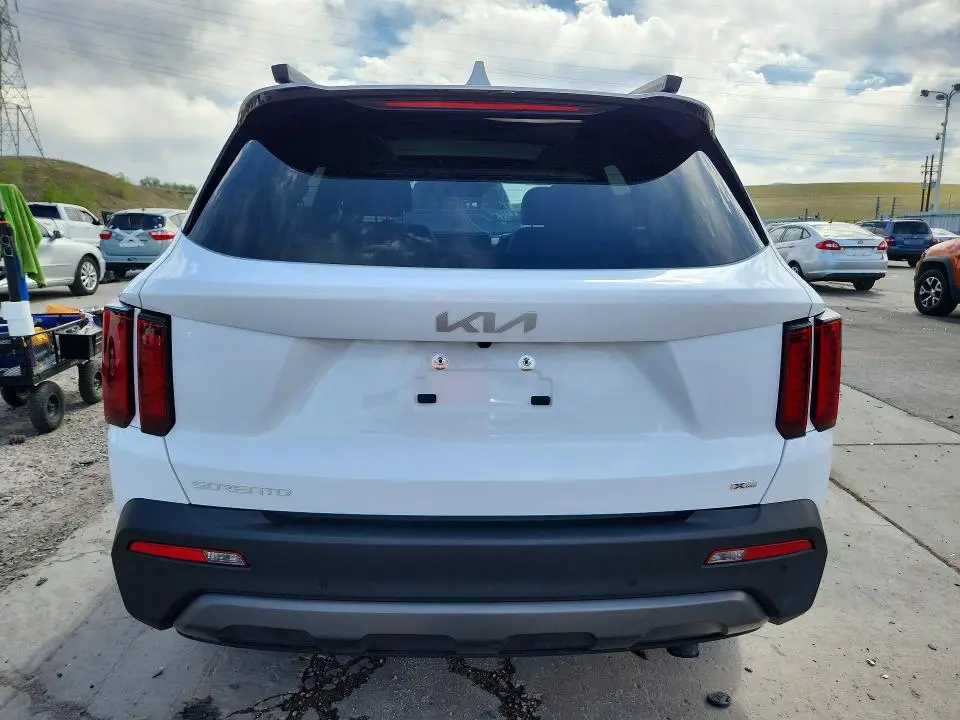 2023 KIA SORENTO EX  