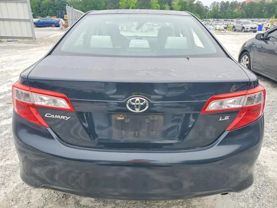 2012 TOYOTA CAMRY LE  