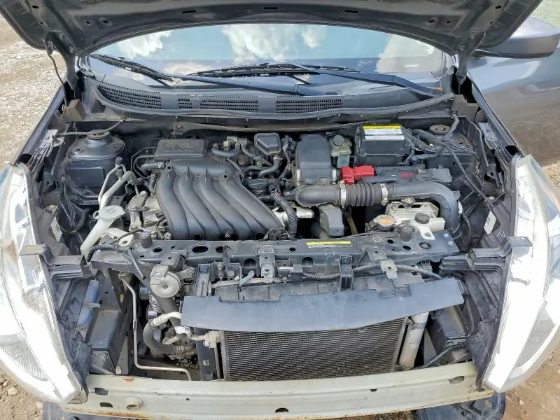 2018 NISSAN VERSA SV  