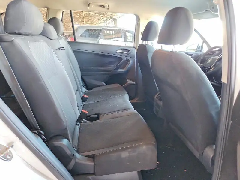 2021 VOLKSWAGEN TIGUAN S  
