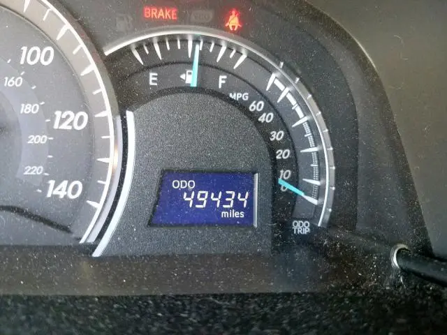 2012 TOYOTA CAMRY SE  