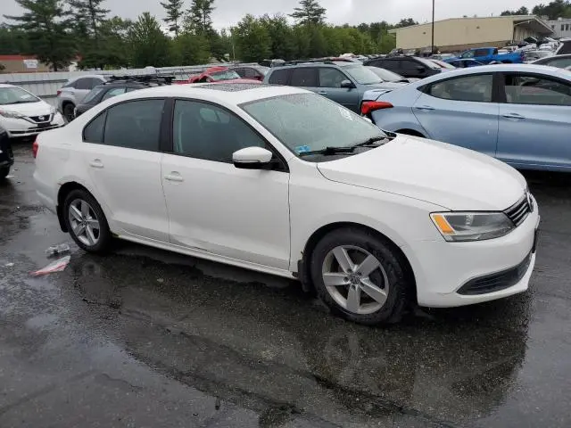 2012 VOLKSWAGEN JETTA SE  
