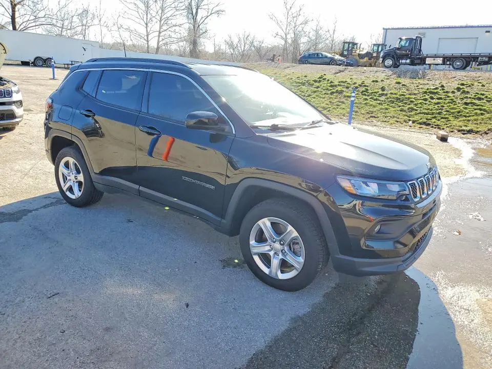 2023 JEEP COMPASS LATITUDE  