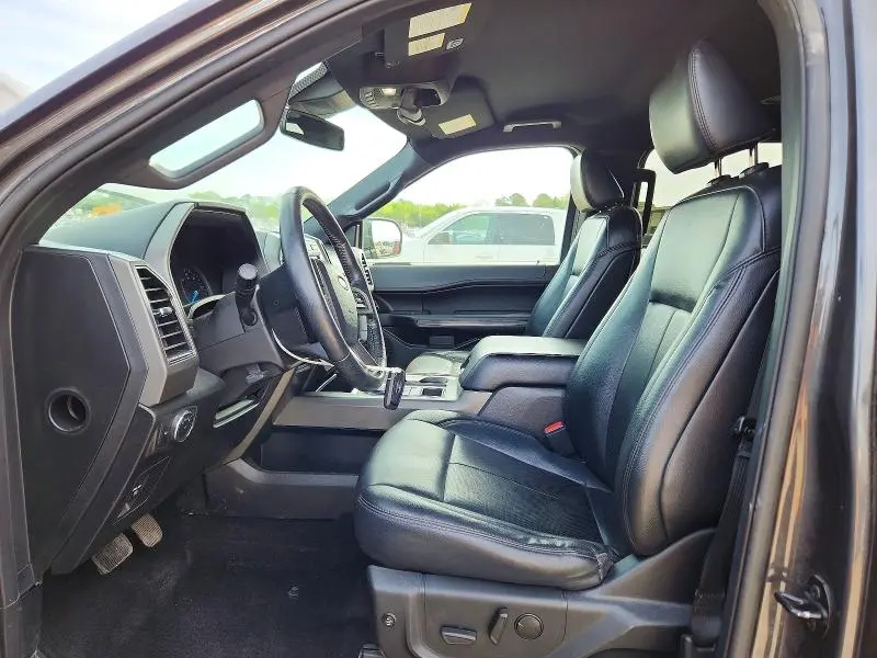 2021 FORD EXPEDITION XLT  