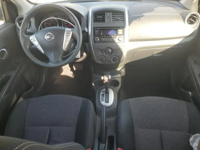 2017 NISSAN VERSA