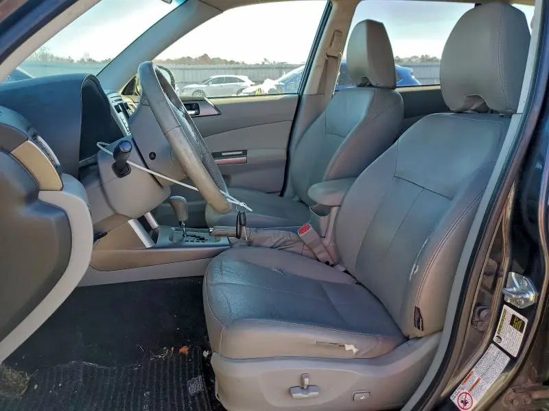 2012 SUBARU FORESTER LIMITED  