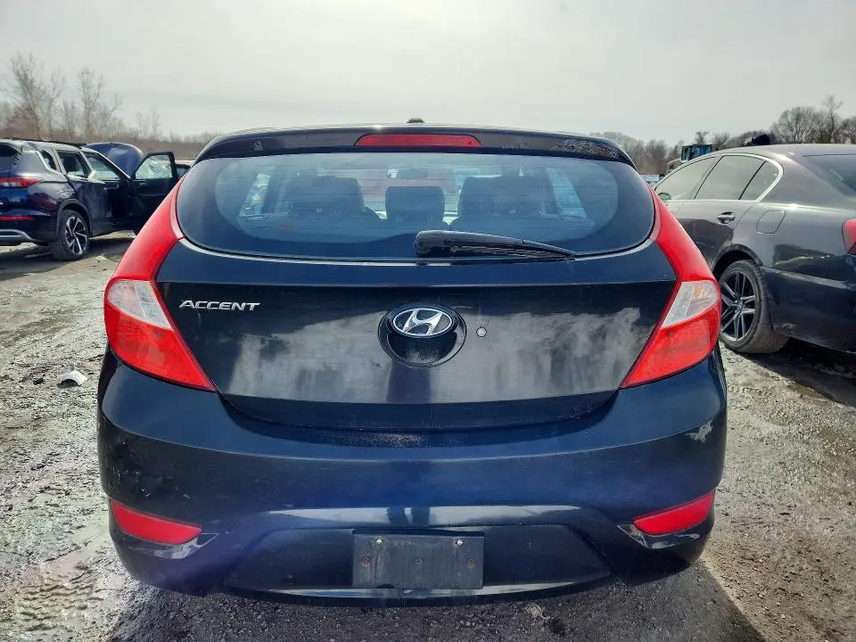 2012 HYUNDAI ACCENT GLS  