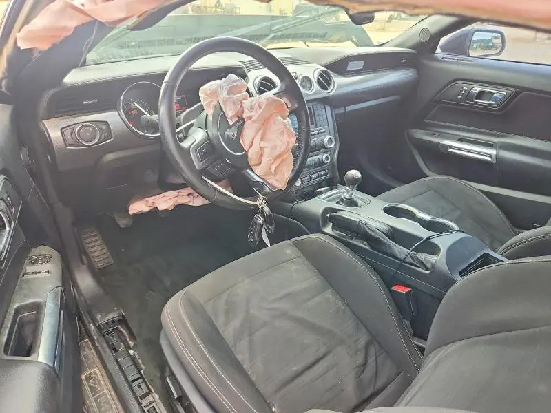 2017 FORD MUSTANG   