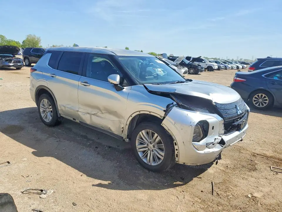 2022 MITSUBISHI OUTLANDER ES  
