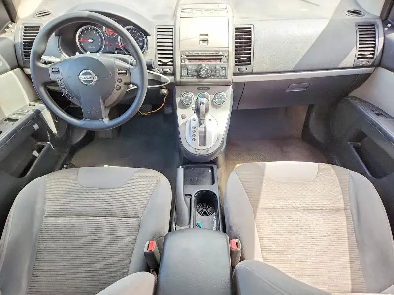 2010 NISSAN SENTRA 2.0  