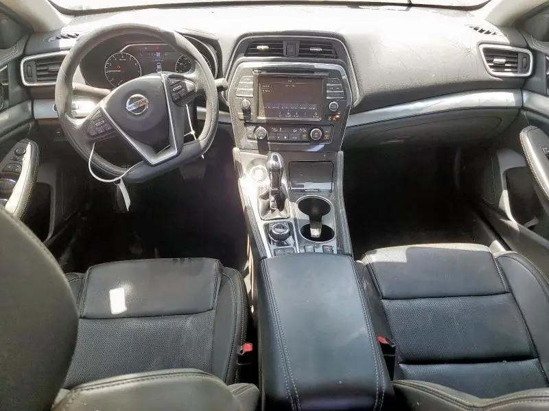 2022 NISSAN MAXIMA SV  