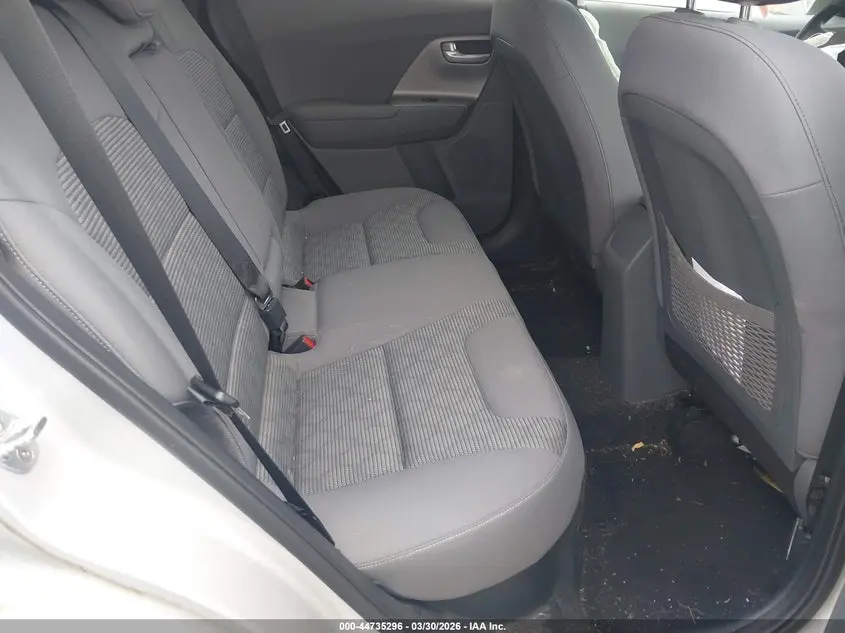 2017 KIA NIRO LX