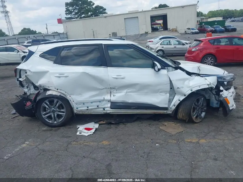 2021 KIA SELTOS S