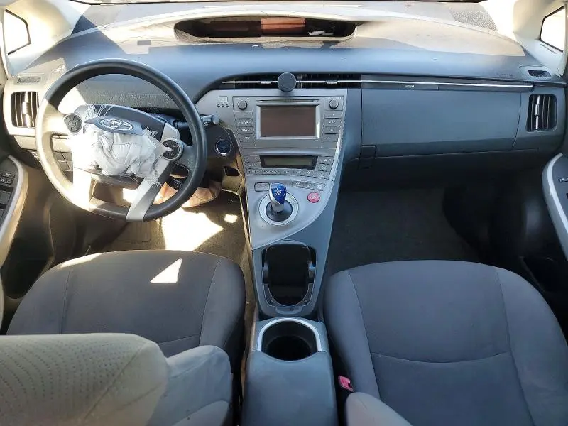 2013 TOYOTA PRIUS TWO  