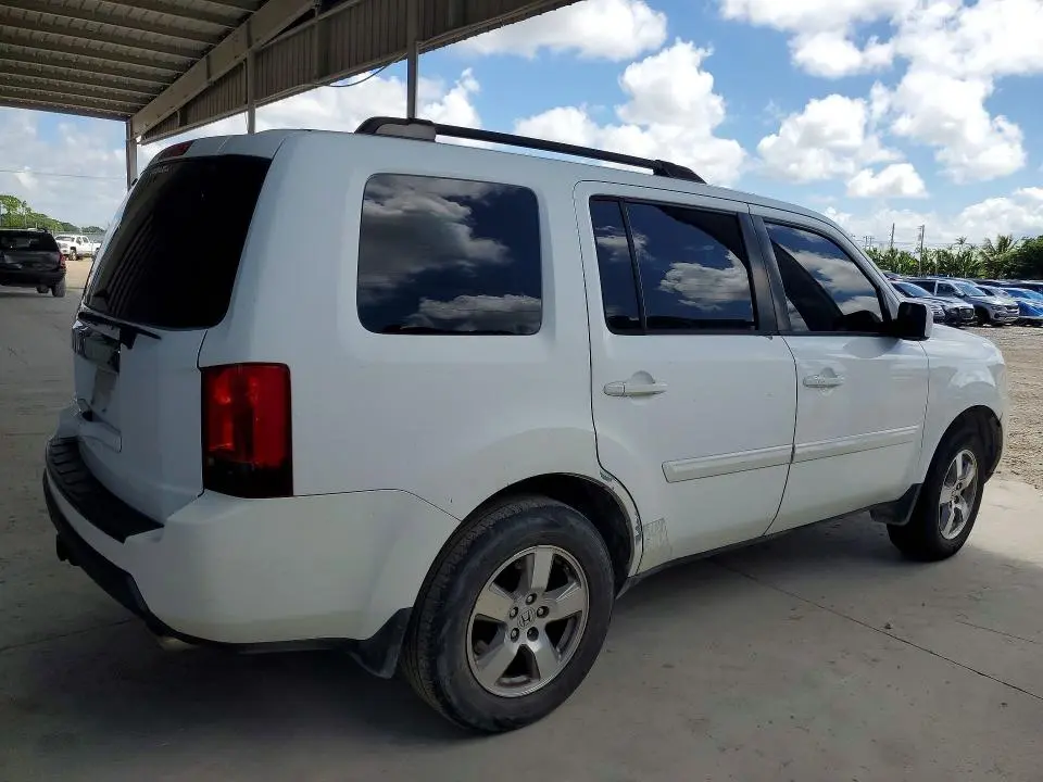 2011 HONDA PILOT EXL  