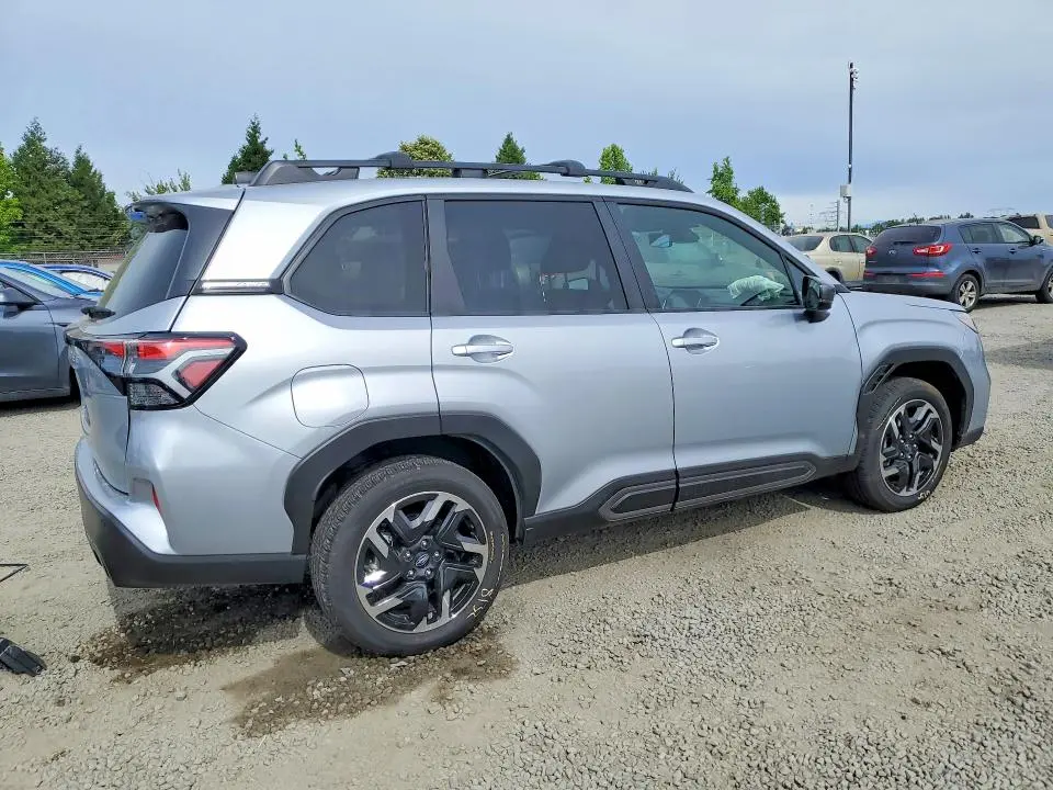 2025 SUBARU FORESTER LIMITED  