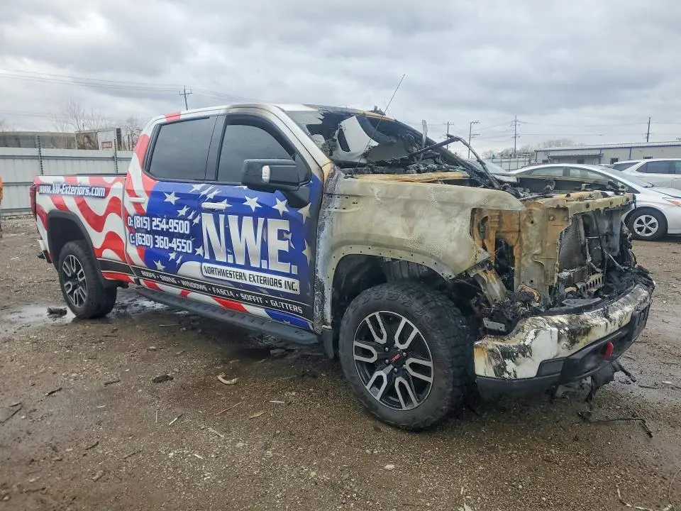 2024 GMC SIERRA K1500 AT4  