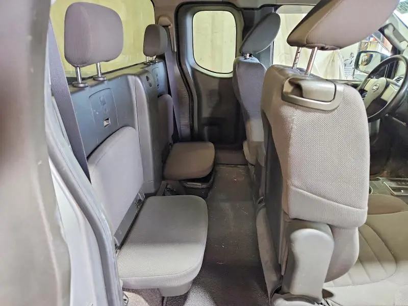 2012 NISSAN FRONTIER S  
