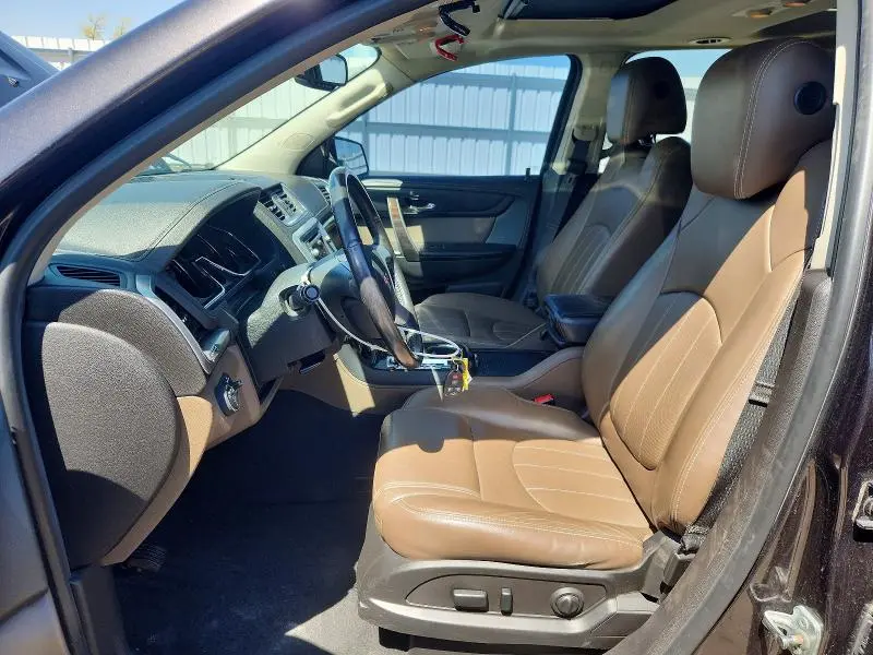 2016 GMC ACADIA SLT-2  