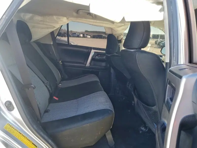 2016 TOYOTA 4RUNNER SR5  