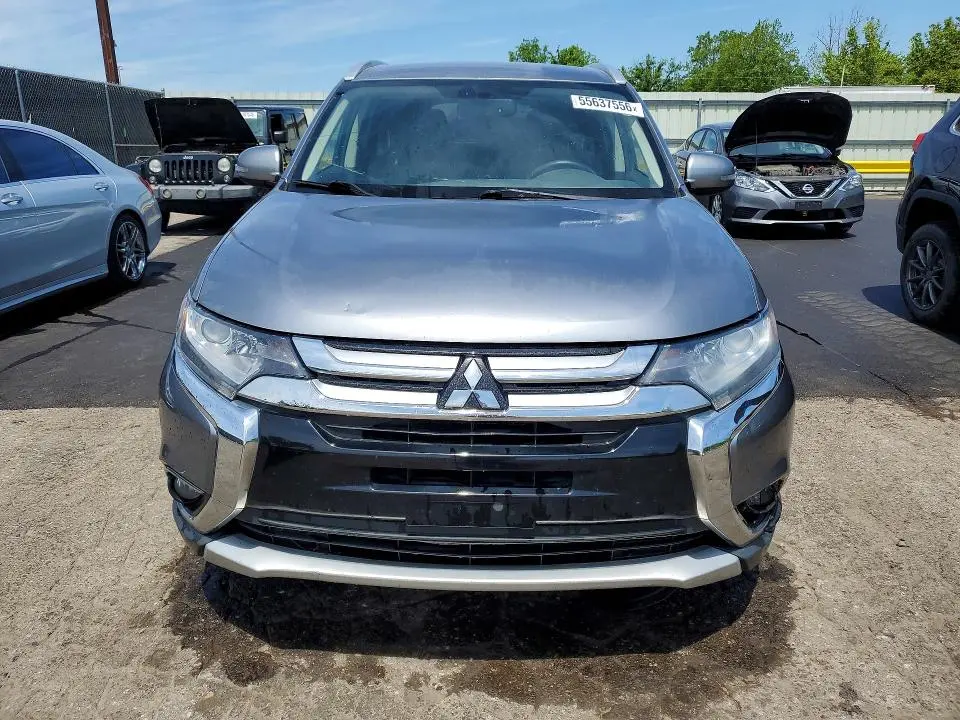 2018 MITSUBISHI OUTLANDER SE  