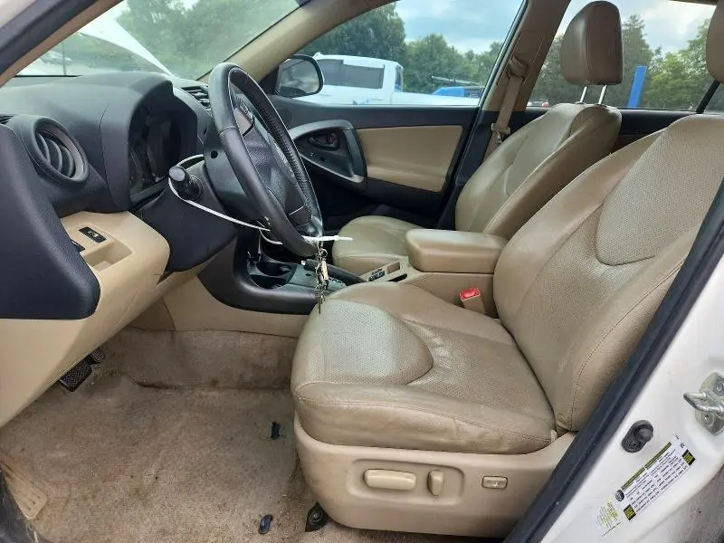 2012 TOYOTA RAV4 LIMITED  