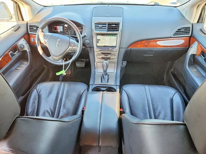 2011 LINCOLN MKX   