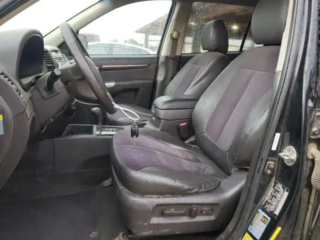 2011 HYUNDAI SANTA FE SE  