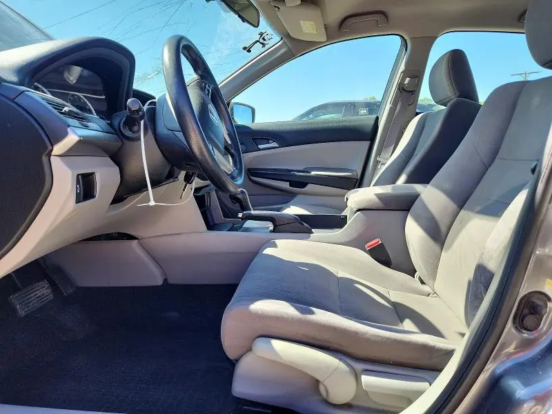 2012 HONDA ACCORD LX  
