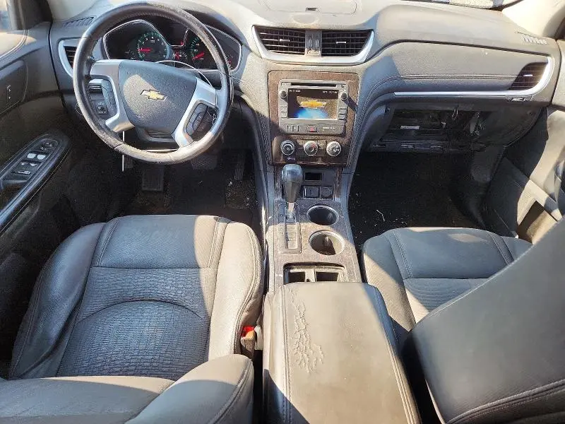 2015 CHEVROLET TRAVERSE LT  