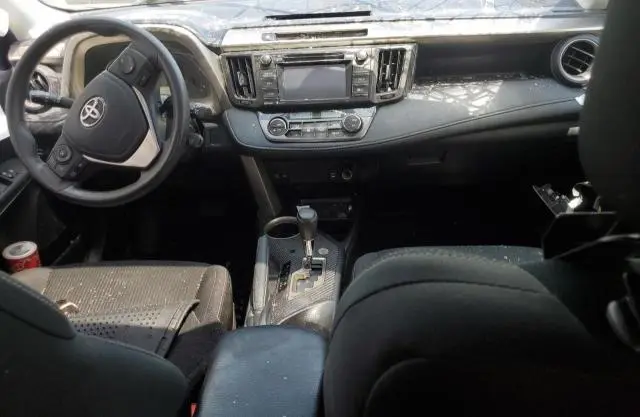 2014 TOYOTA RAV4 XLE  