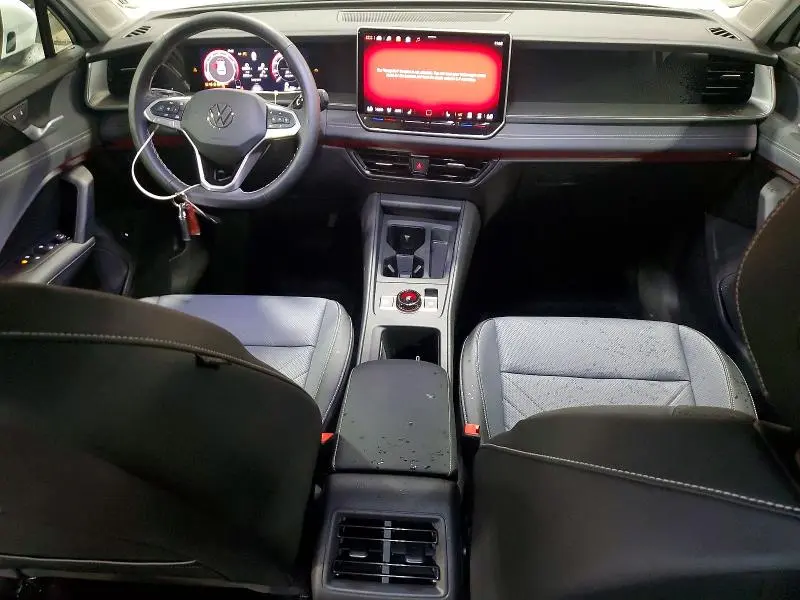 2025 VOLKSWAGEN TIGUAN SE  