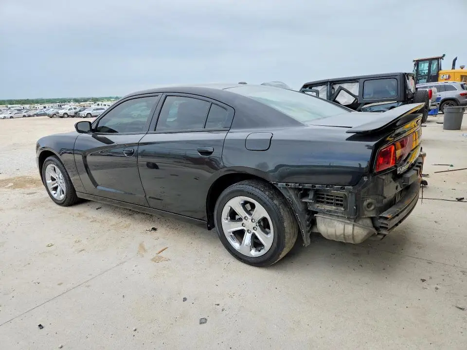 2013 DODGE CHARGER SE  