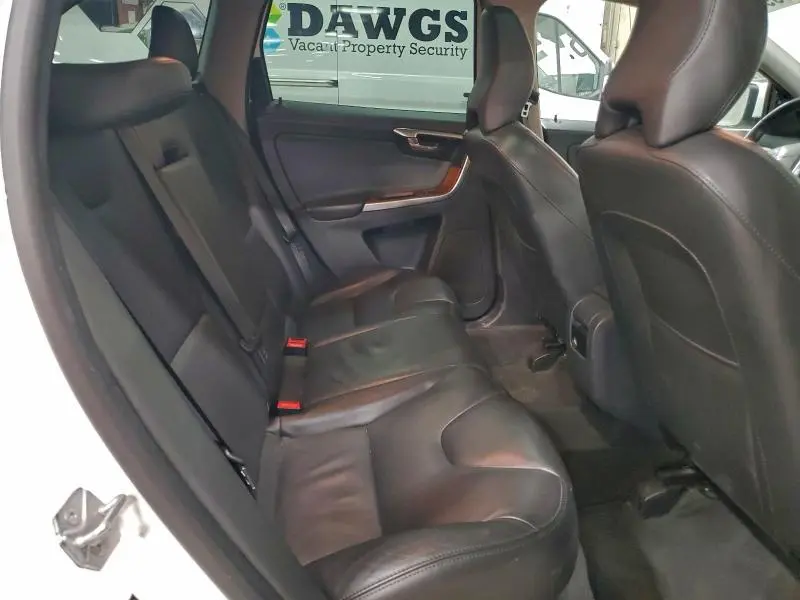 2017 VOLVO XC60 T5 INSCRIPTION  