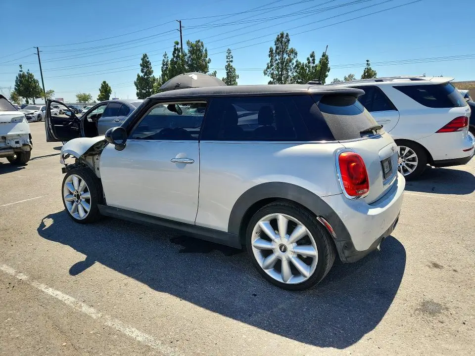 2014 MINI COOPER   