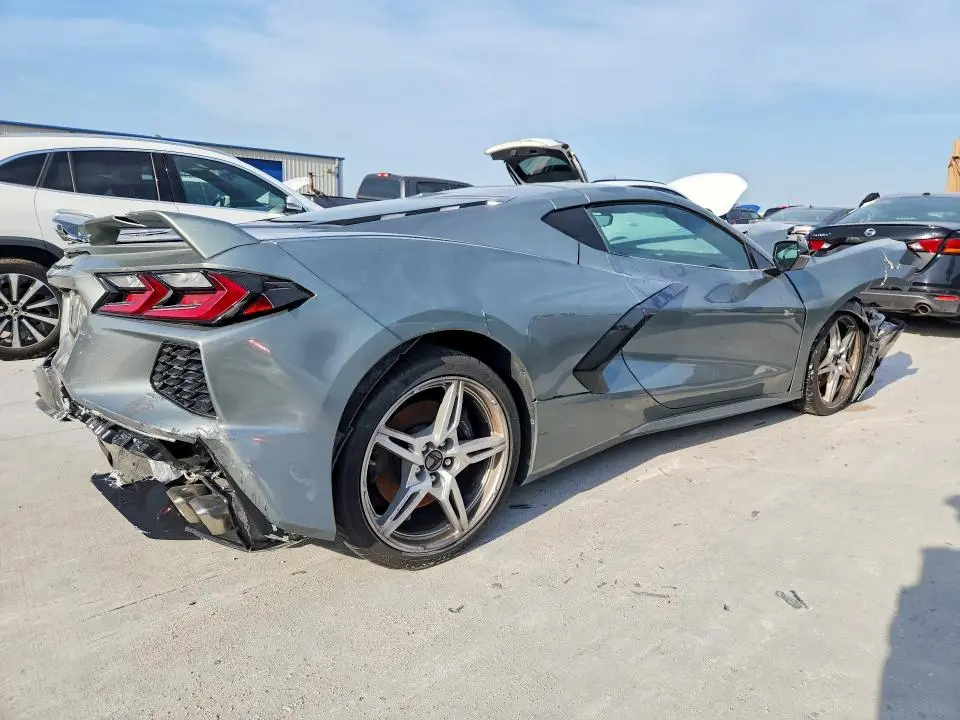 2023 CHEVROLET CORVETTE STINGRAY 2LT  