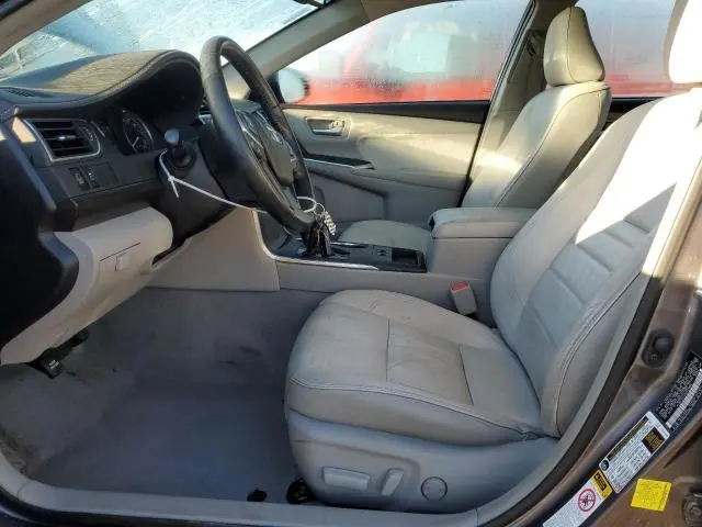 2016 TOYOTA CAMRY LE  