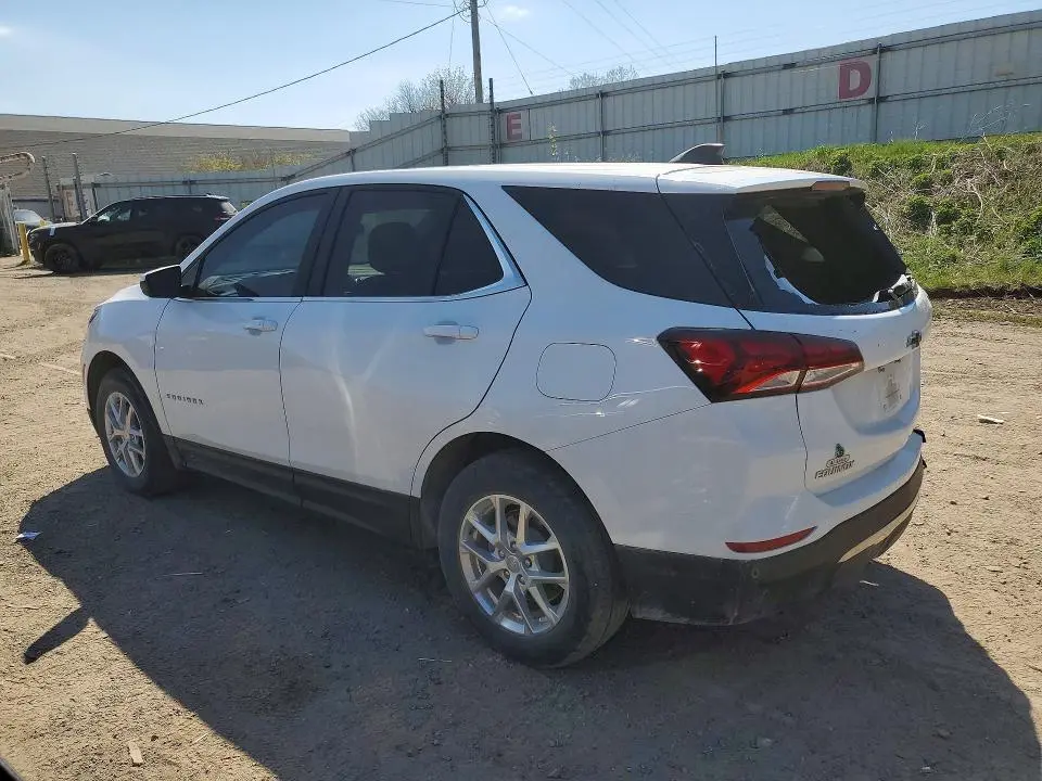 2022 CHEVROLET EQUINOX LT  