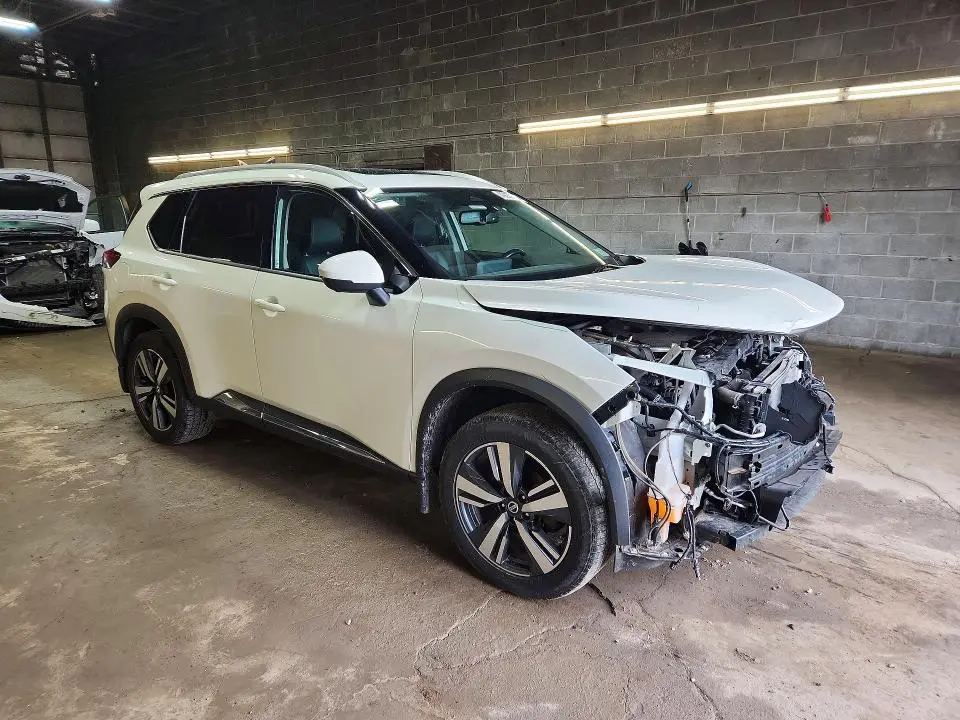2021 NISSAN ROGUE SL  