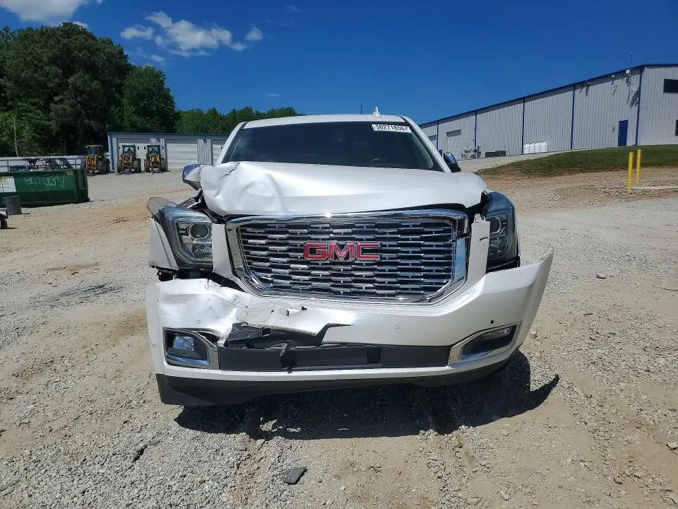 2018 GMC YUKON XL DENALI  
