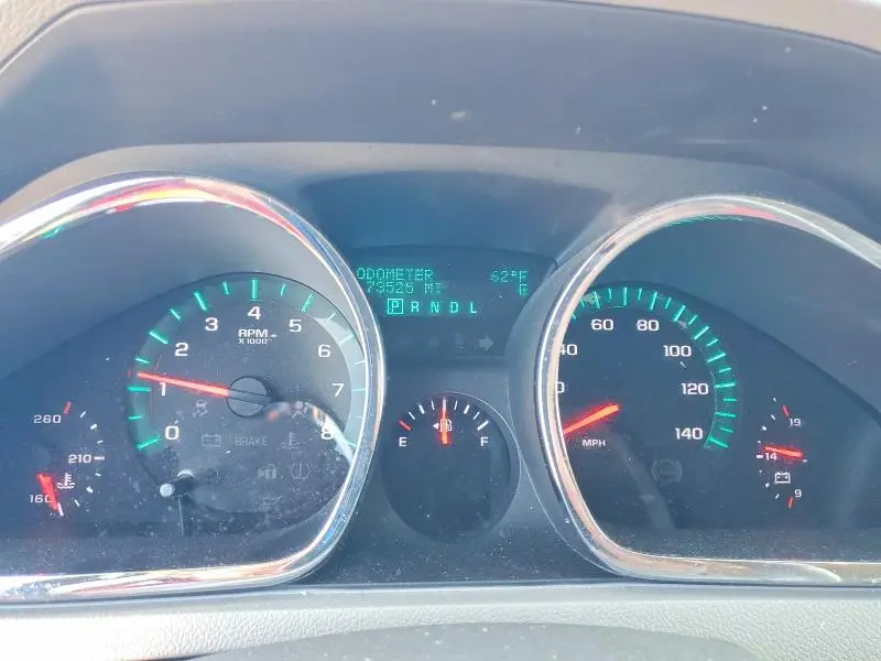 2011 CHEVROLET TRAVERSE LT  