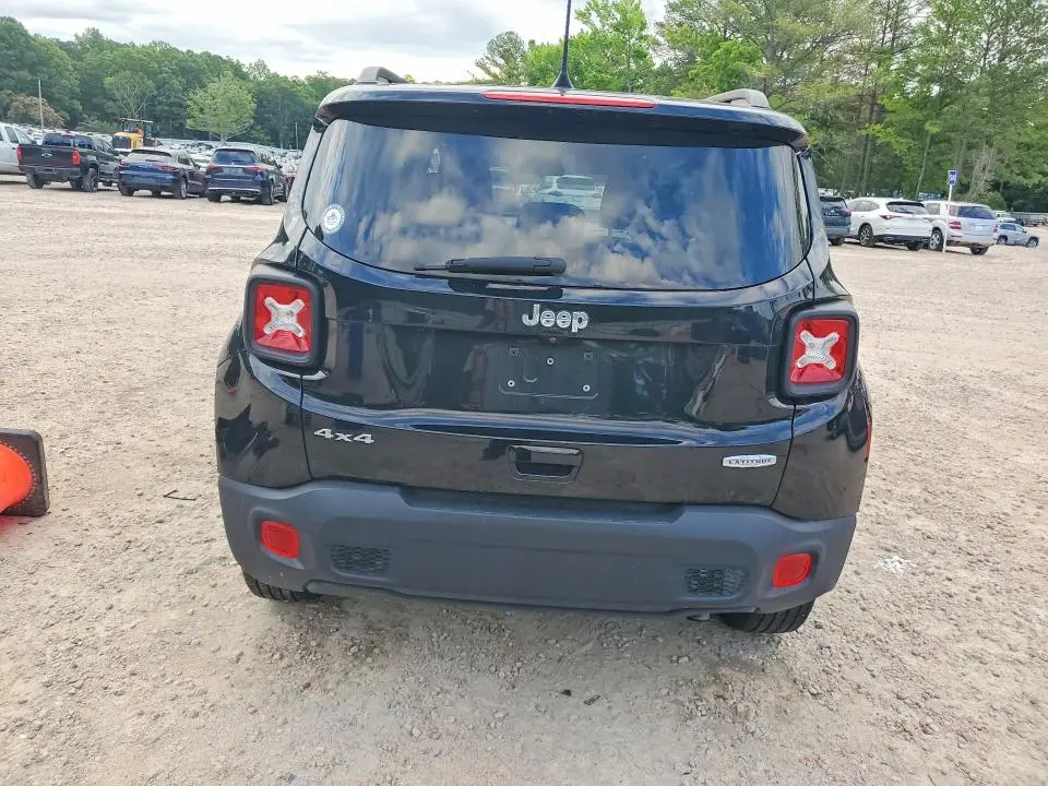 2022 JEEP RENEGADE LATITUDE  