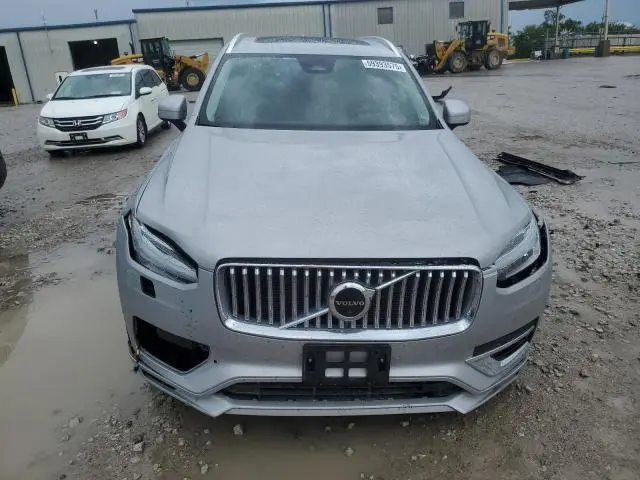 2023 VOLVO XC90 PLUS  