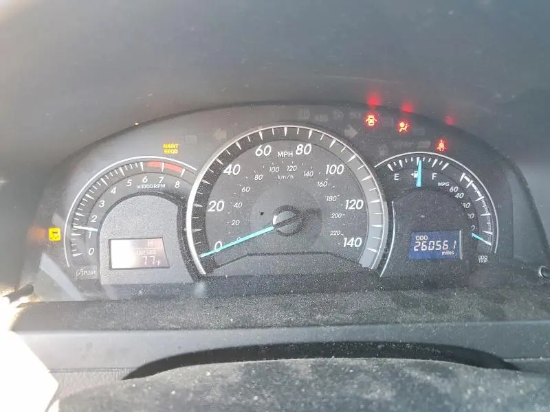 2012 TOYOTA CAMRY LE  