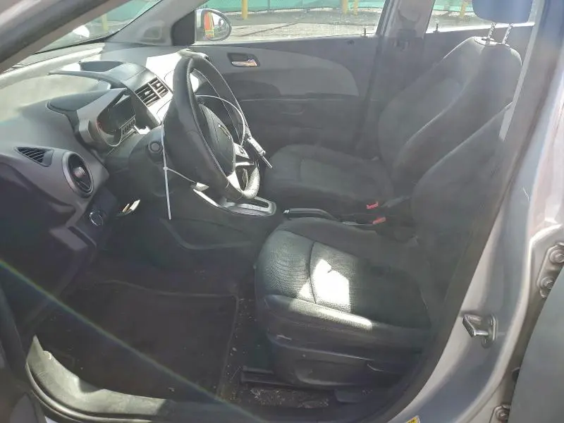 2014 CHEVROLET SONIC LT  