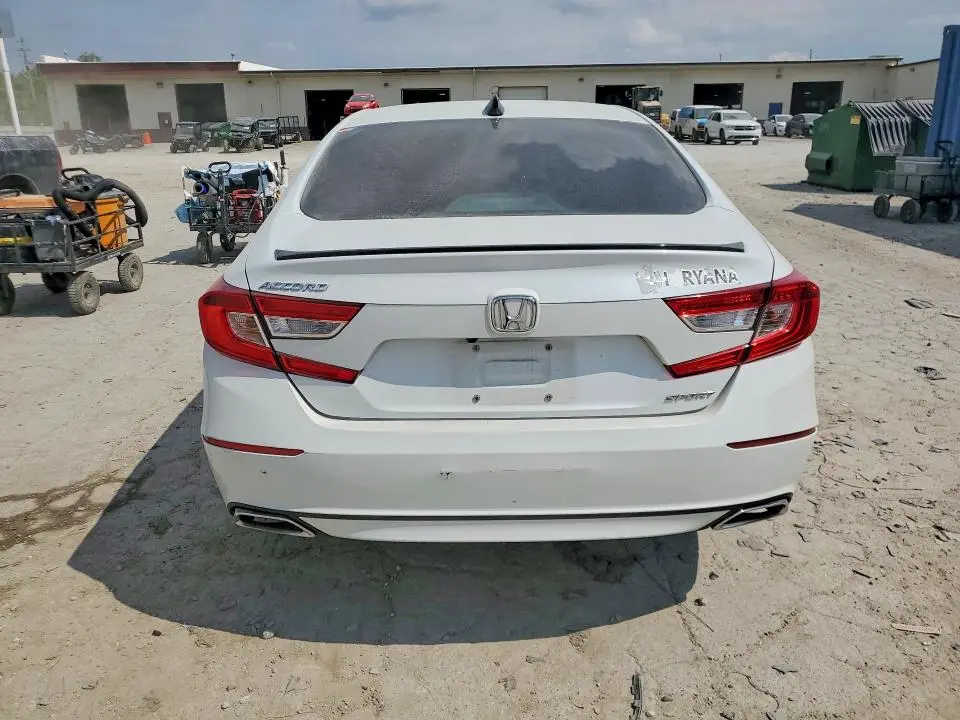 2022 HONDA ACCORD SPORT  