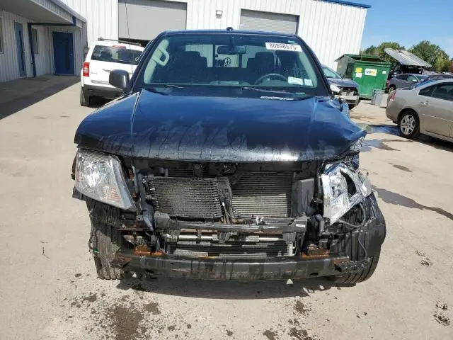 2017 NISSAN FRONTIER SV  